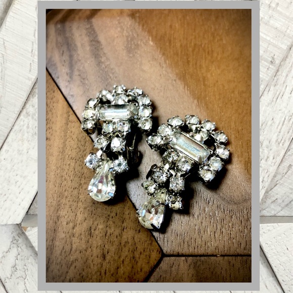 Vintage Jewelry - Vintage Art Deco Costume Jewelry Earrings